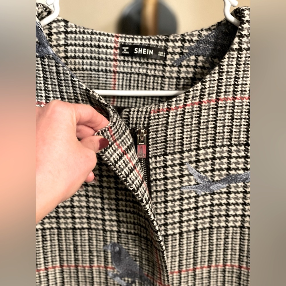 NEW Bird Embroidered Coat - Picture 10 of 16